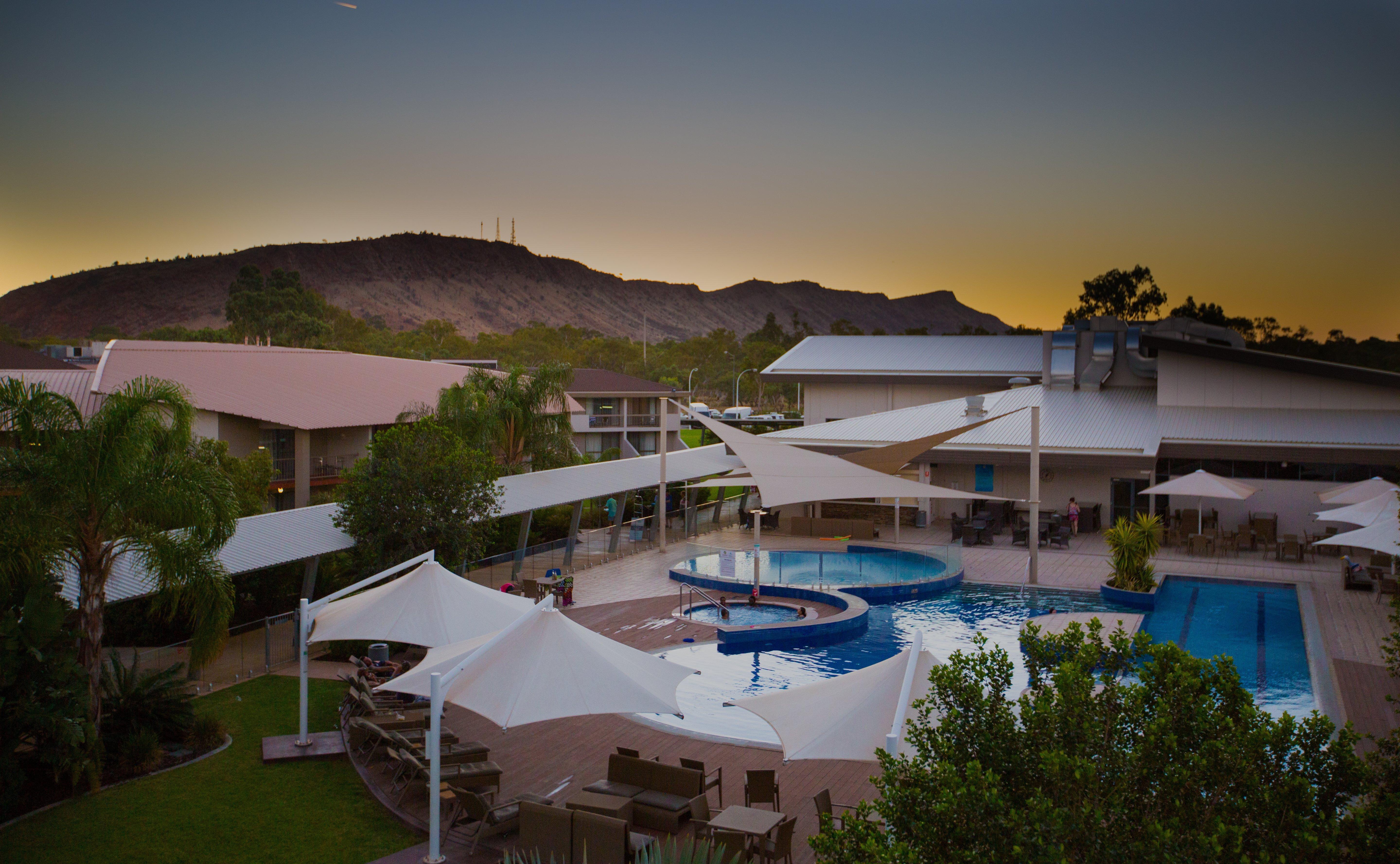 Crowne Plaza Alice Springs Lasseters By Ihg Buitenkant foto