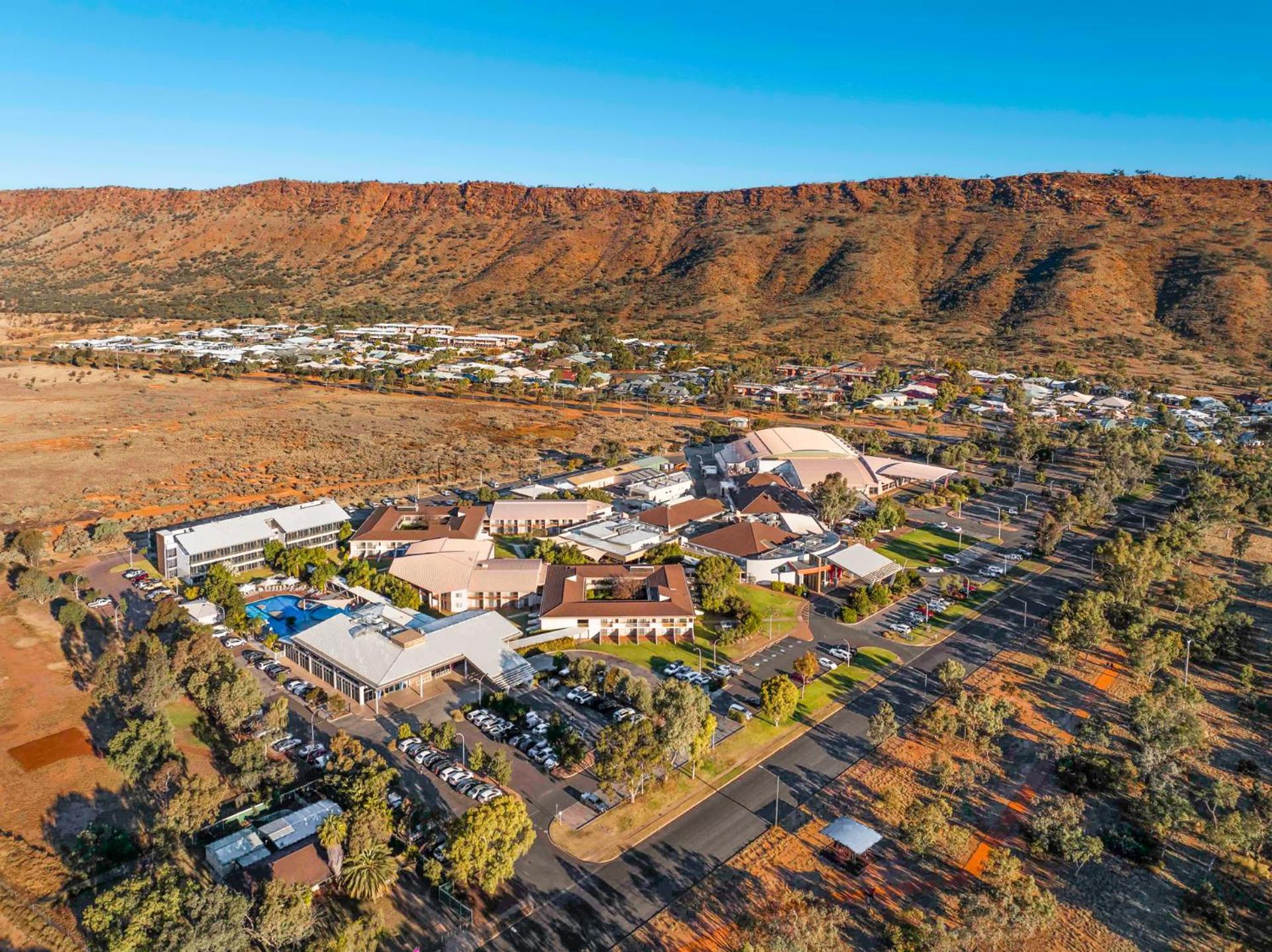 Crowne Plaza Alice Springs Lasseters, An Ihg Hotel Buitenkant foto