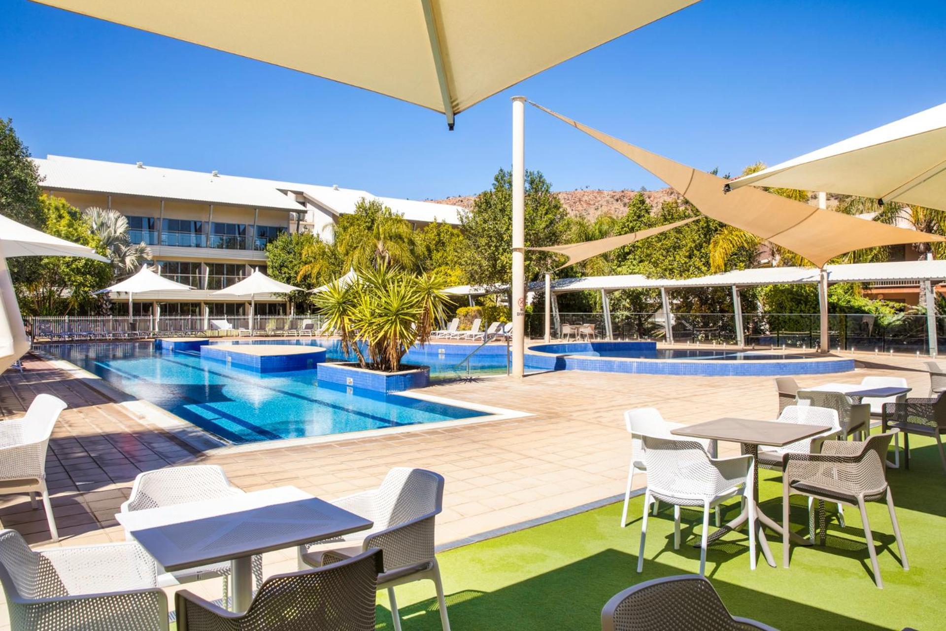 Crowne Plaza Alice Springs Lasseters By Ihg Buitenkant foto