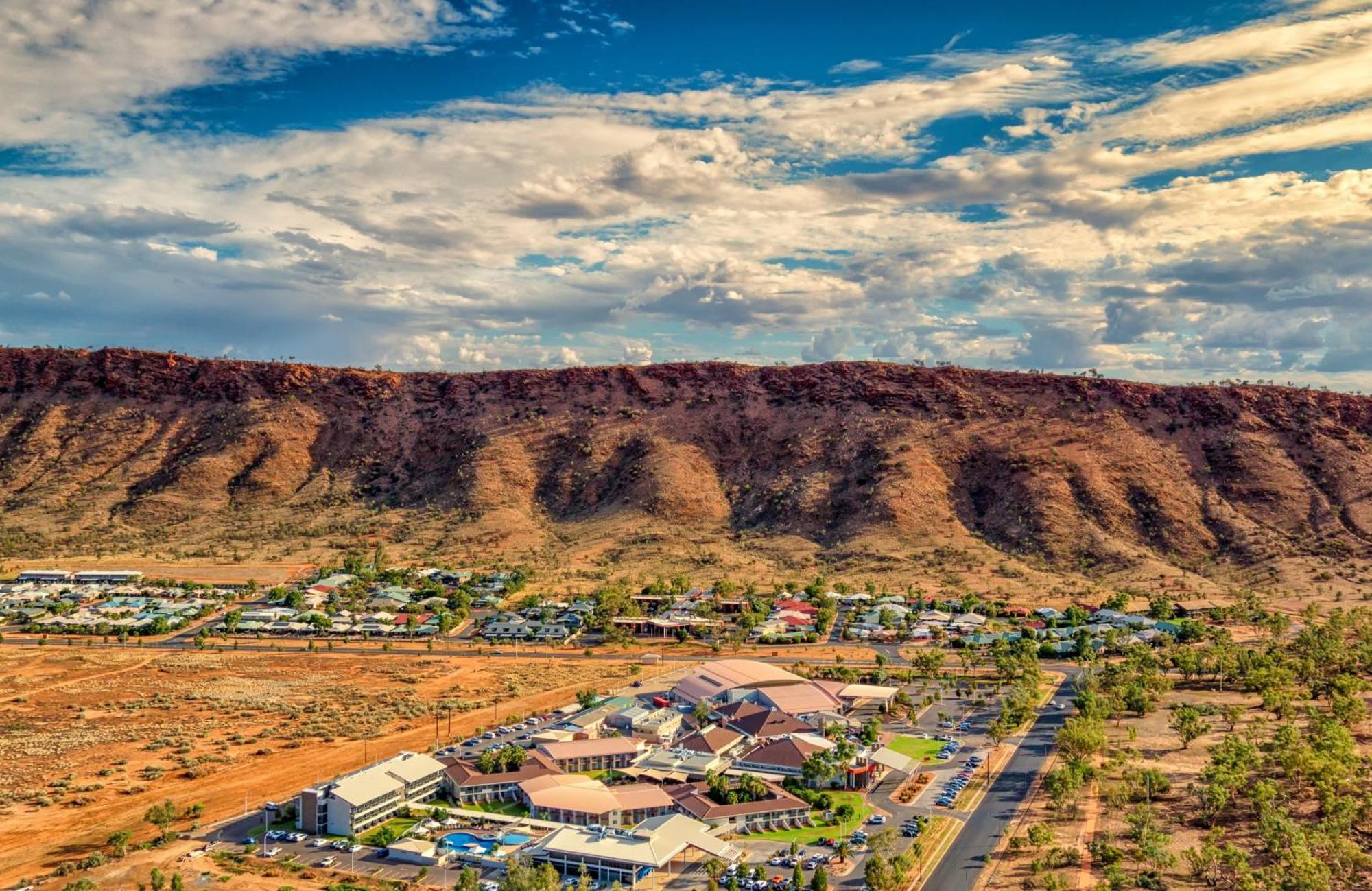 Crowne Plaza Alice Springs Lasseters By Ihg Buitenkant foto