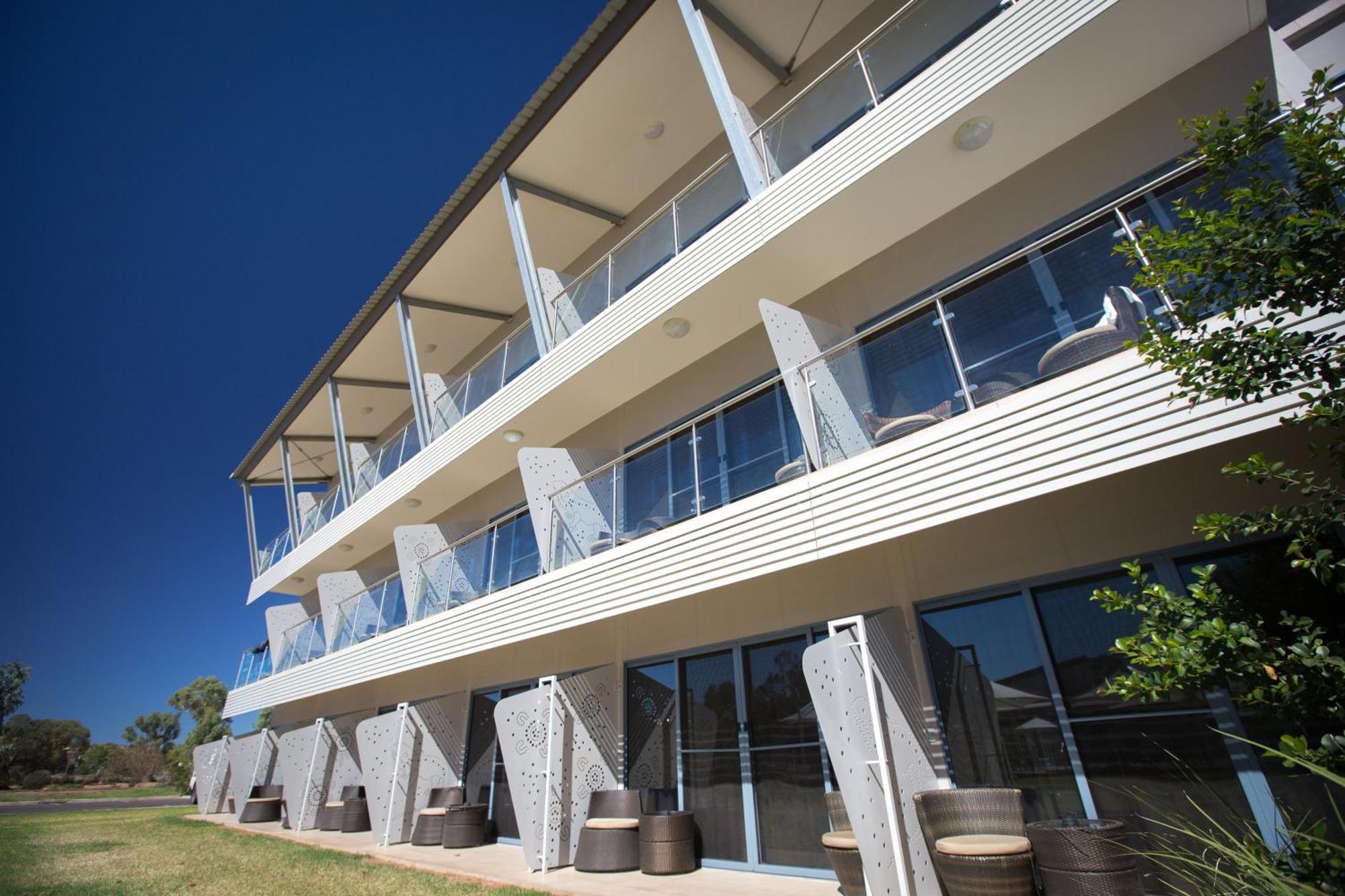 Crowne Plaza Alice Springs Lasseters By Ihg Buitenkant foto
